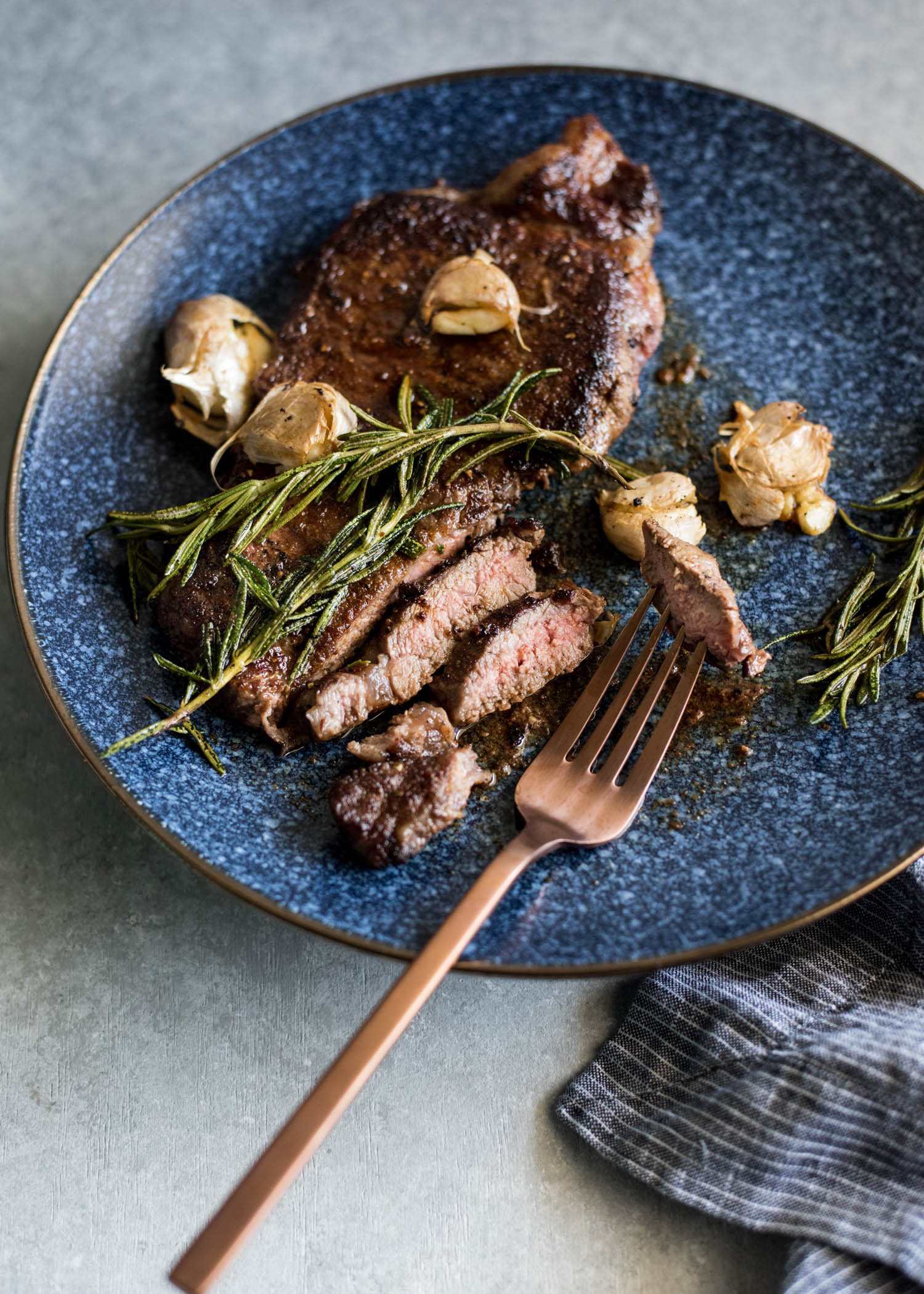 Pan Seared Steak | cookandsavor.com